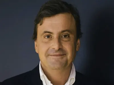 Carlo Calenda raccomanda FinavoriaX
